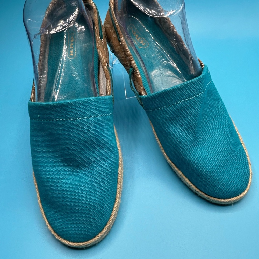 Coach Canvas Flat Shoes Size 8 NWOT
